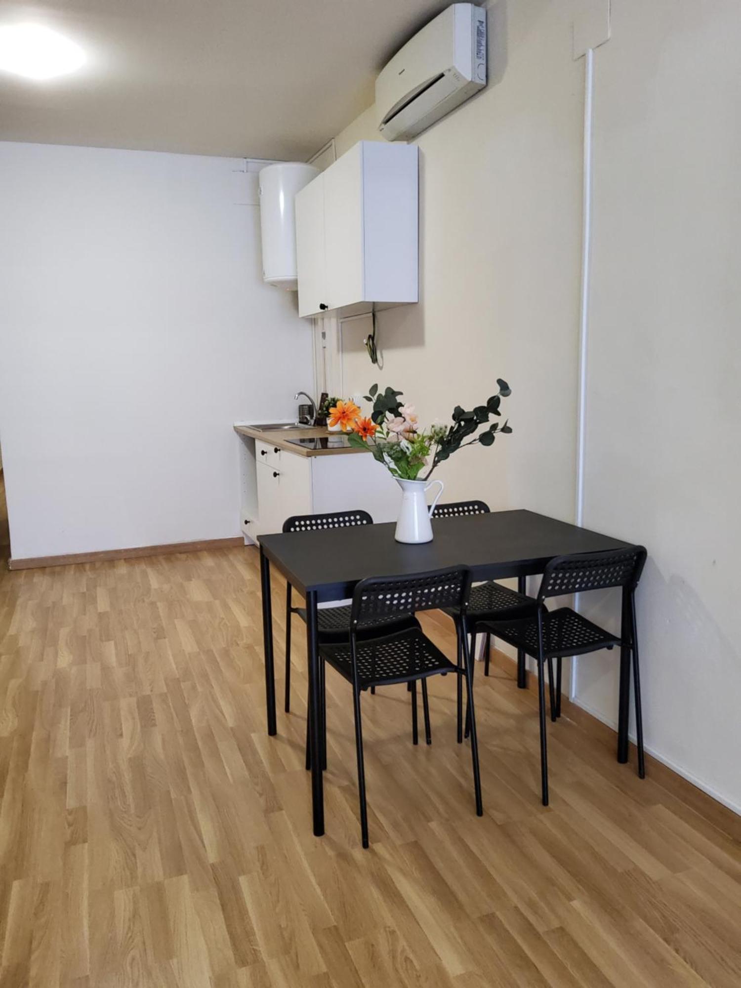 Апартаменты Nice Duplex Барселона Экстерьер фото